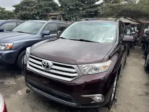 Toyota Highlander 2012 Burgundy