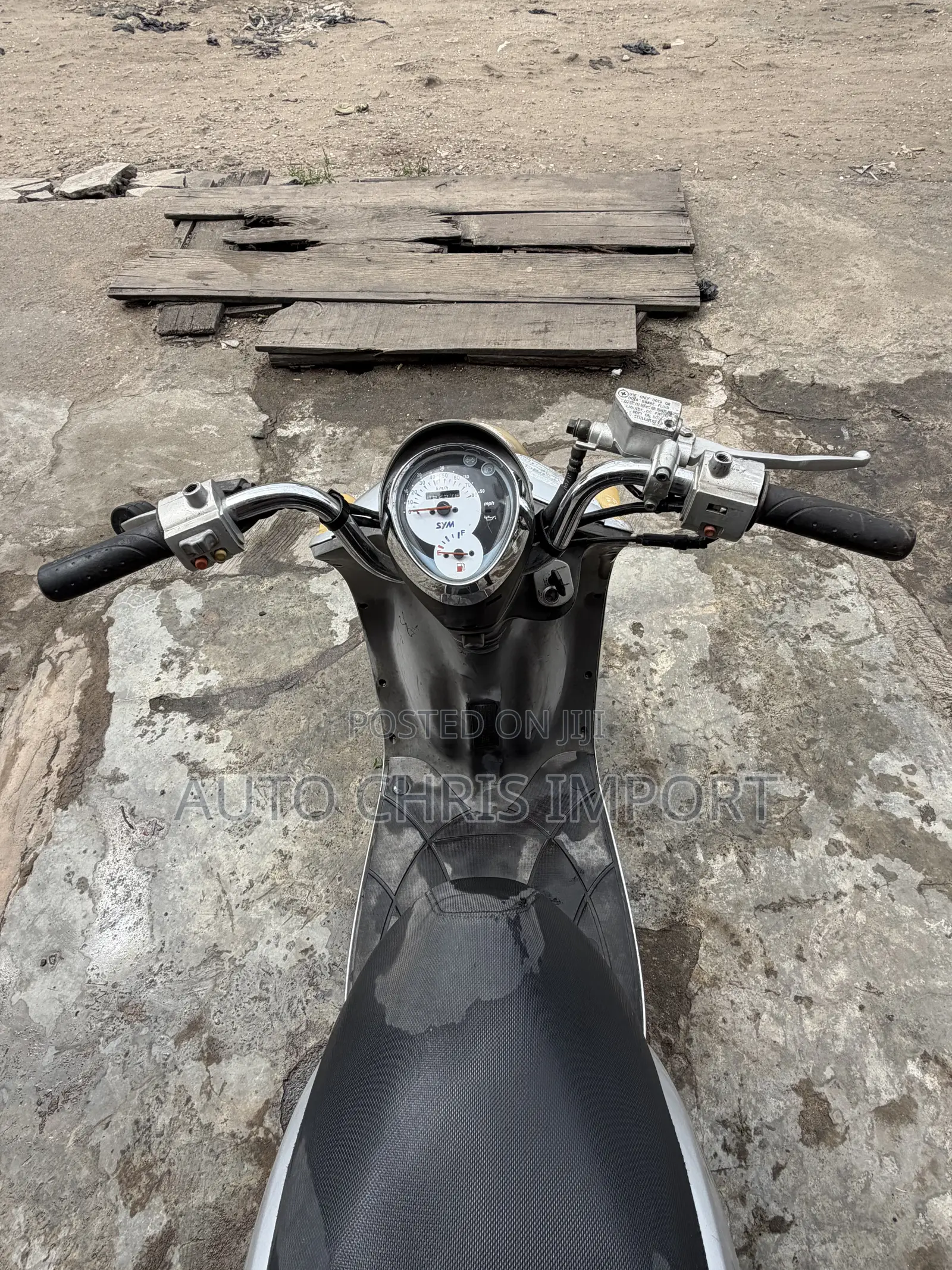 SYM Mio 2013 Gray