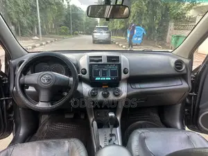 Toyota RAV4 3.5 Limited 4x4 2010 Black