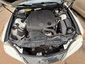 Lexus IS 2014 White