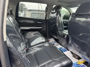 Toyota Tundra Platinum 2021 Black