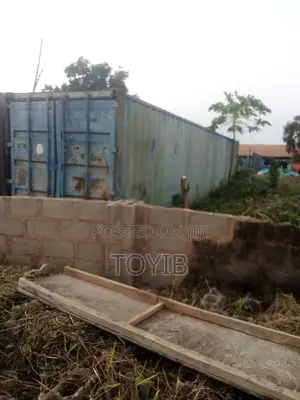 40ft Shipping Container