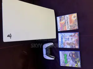 PlayStation 5 Standard With 1 Pad and Games Installed