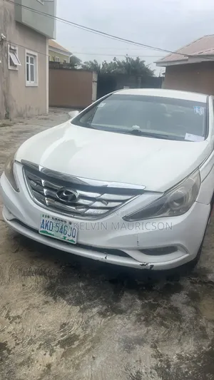 Hyundai Sonata 2013 White