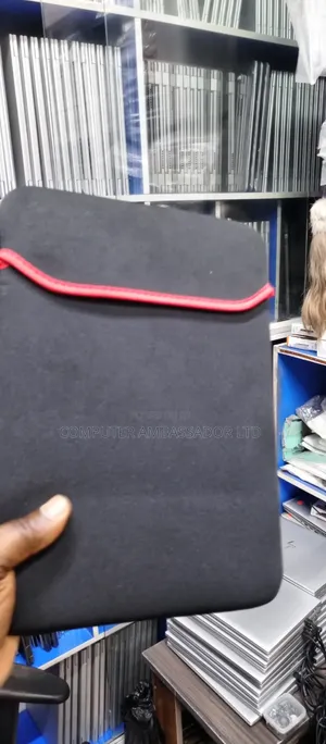 Laptop Apple MacBook Pro 2019 8GB Intel Core i5 SSD 256GB