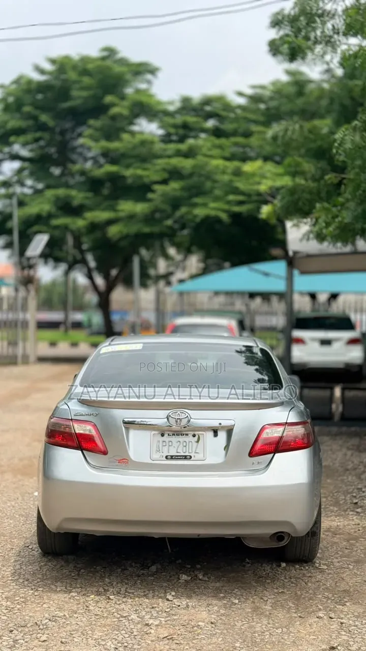 Toyota Camry 2008 Silver
