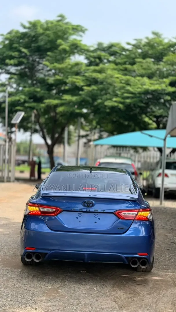 Toyota Camry 2020 Blue