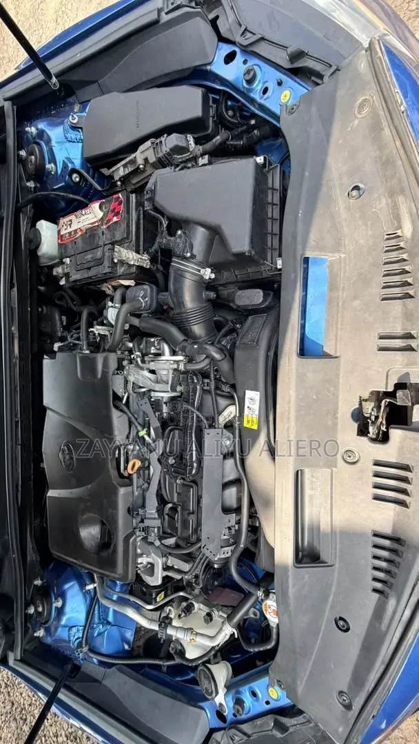 Toyota Camry 2020 Blue