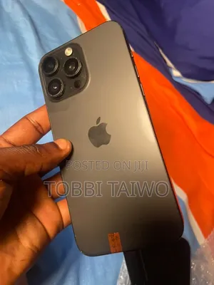 New Apple iPhone 15 Pro Max 256 GB Black