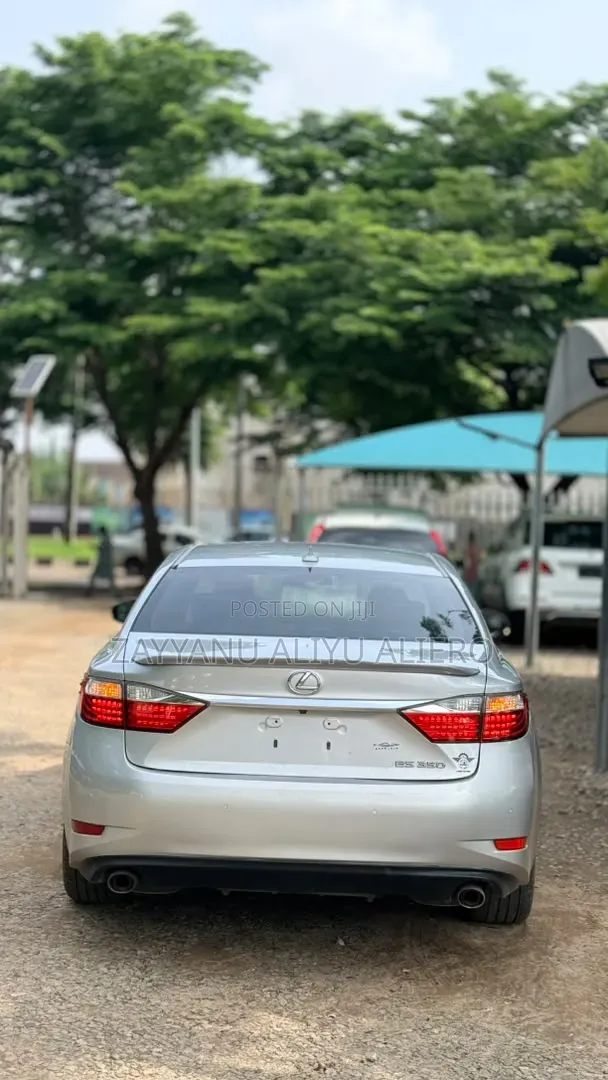 Lexus ES 2014 Silver