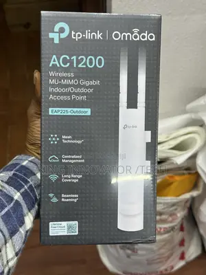 AC1200 Wireless MU-MIMO Gigabit Indoor/Outdoor Access Point