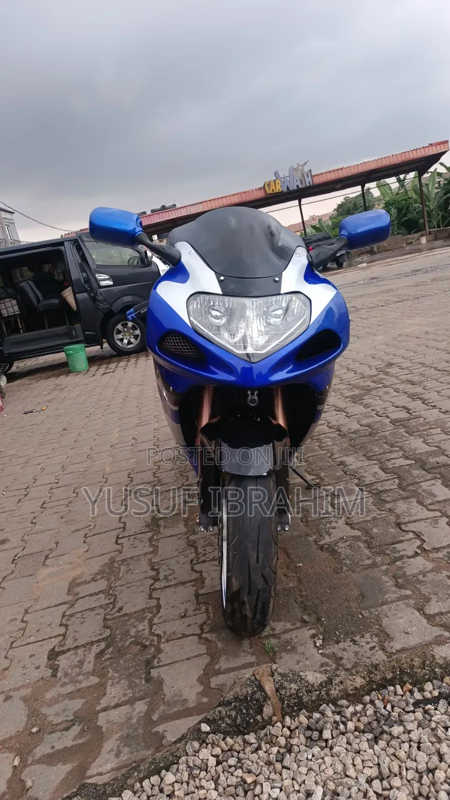 Suzuki 2014 Blue