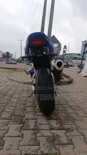 Suzuki 2014 Blue