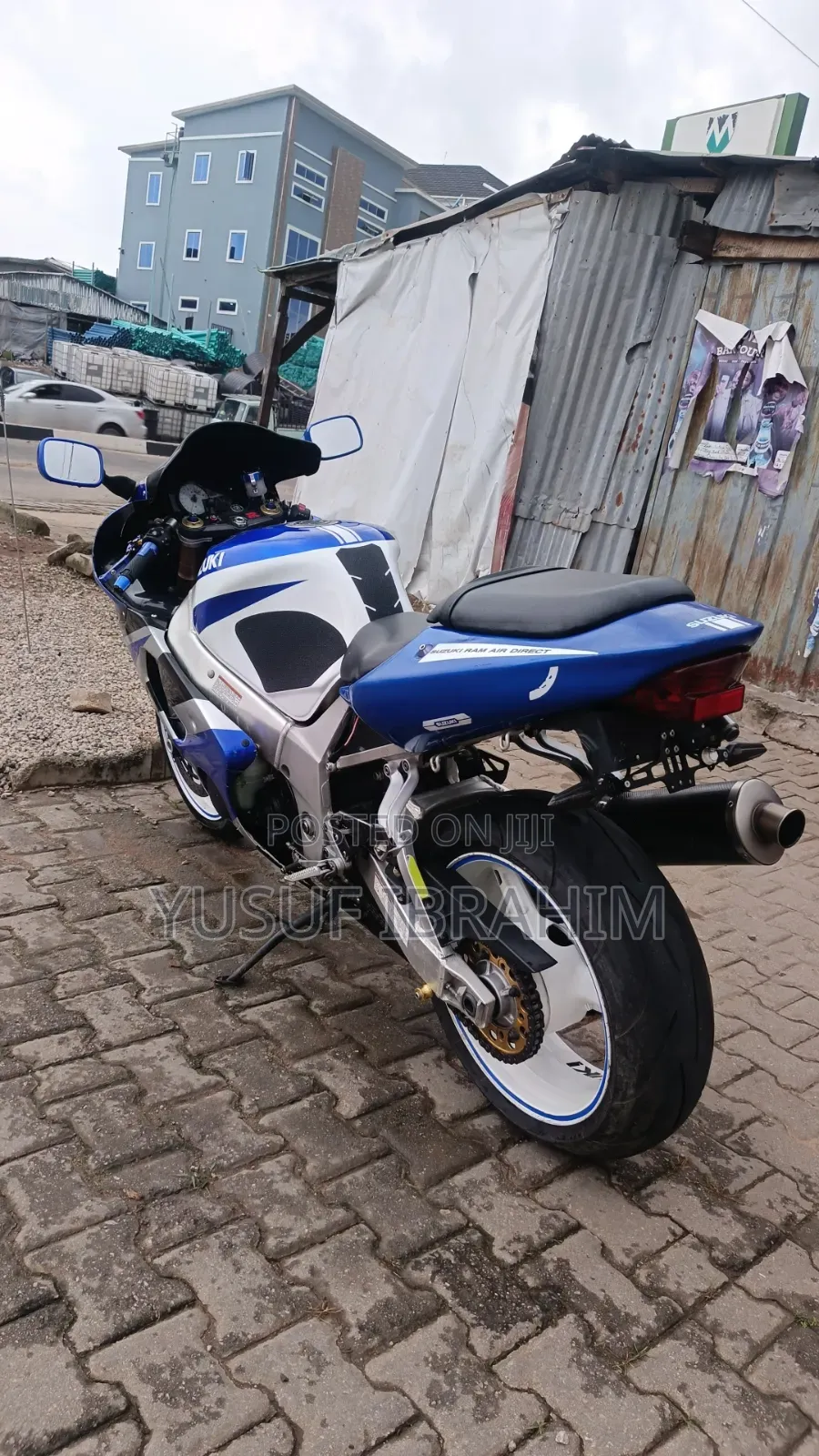 Suzuki 2014 Blue