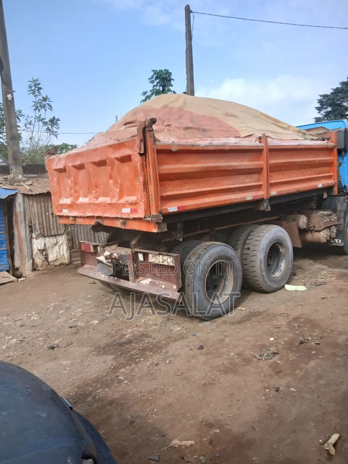 30 Tons Sharp Sand