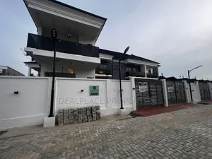 3bdrm Townhouse / Terrace in Lekki for rent