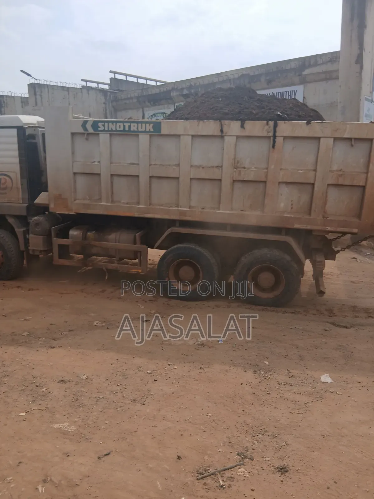 15 Ton 20 Ton of Sharp Sand