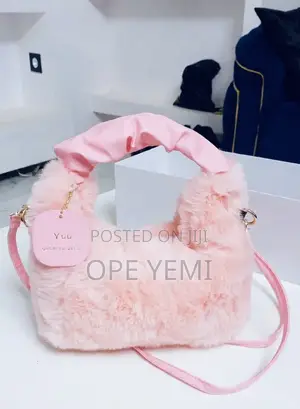 “You Deserve Better ! Fluffy Mini Bag