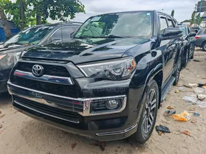 Toyota 4-Runner 2015 Black