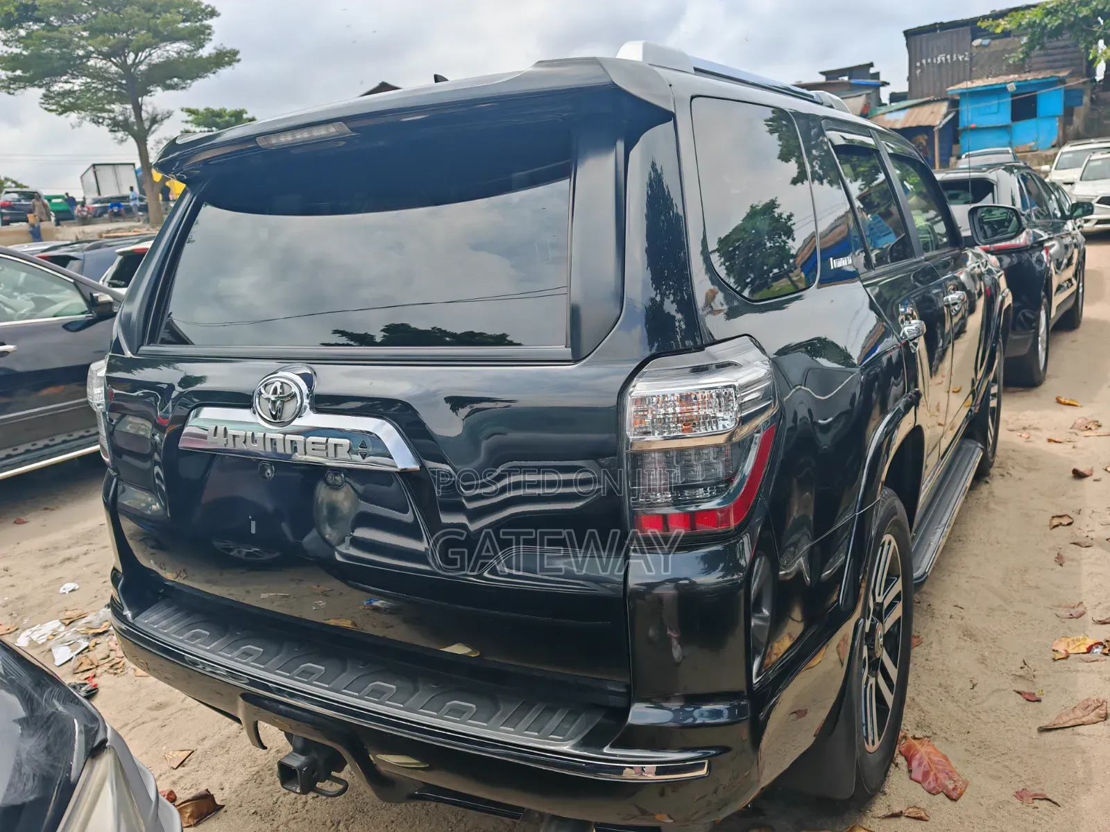 Toyota 4-Runner 2015 Black