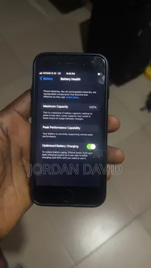Apple iPhone 7 32 GB Black