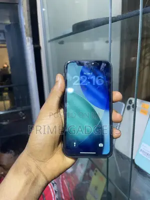 Apple iPhone 11 64 GB Black