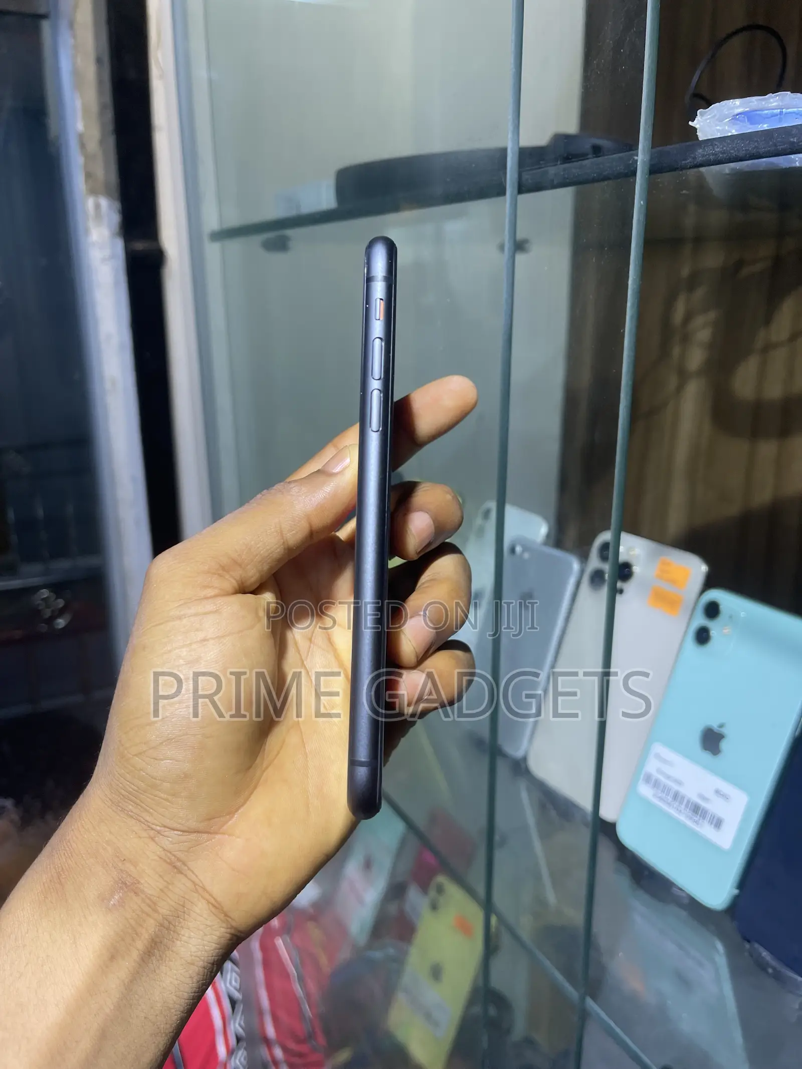 Apple iPhone 11 64 GB Black