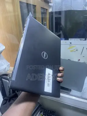 Laptop Dell Latitude 5280 8GB Intel Core i7 SSD 256GB