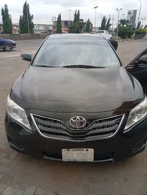 Toyota Camry 2011 Burgundy