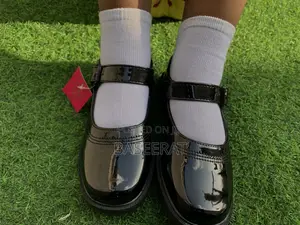 Premium Durable Girls School Shoes - Patent Leather Mary Janes
