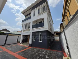 7bdrm Duplex in Gowon, Egbeda for sale