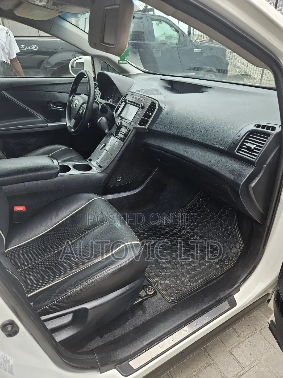 Toyota Venza 2015 White