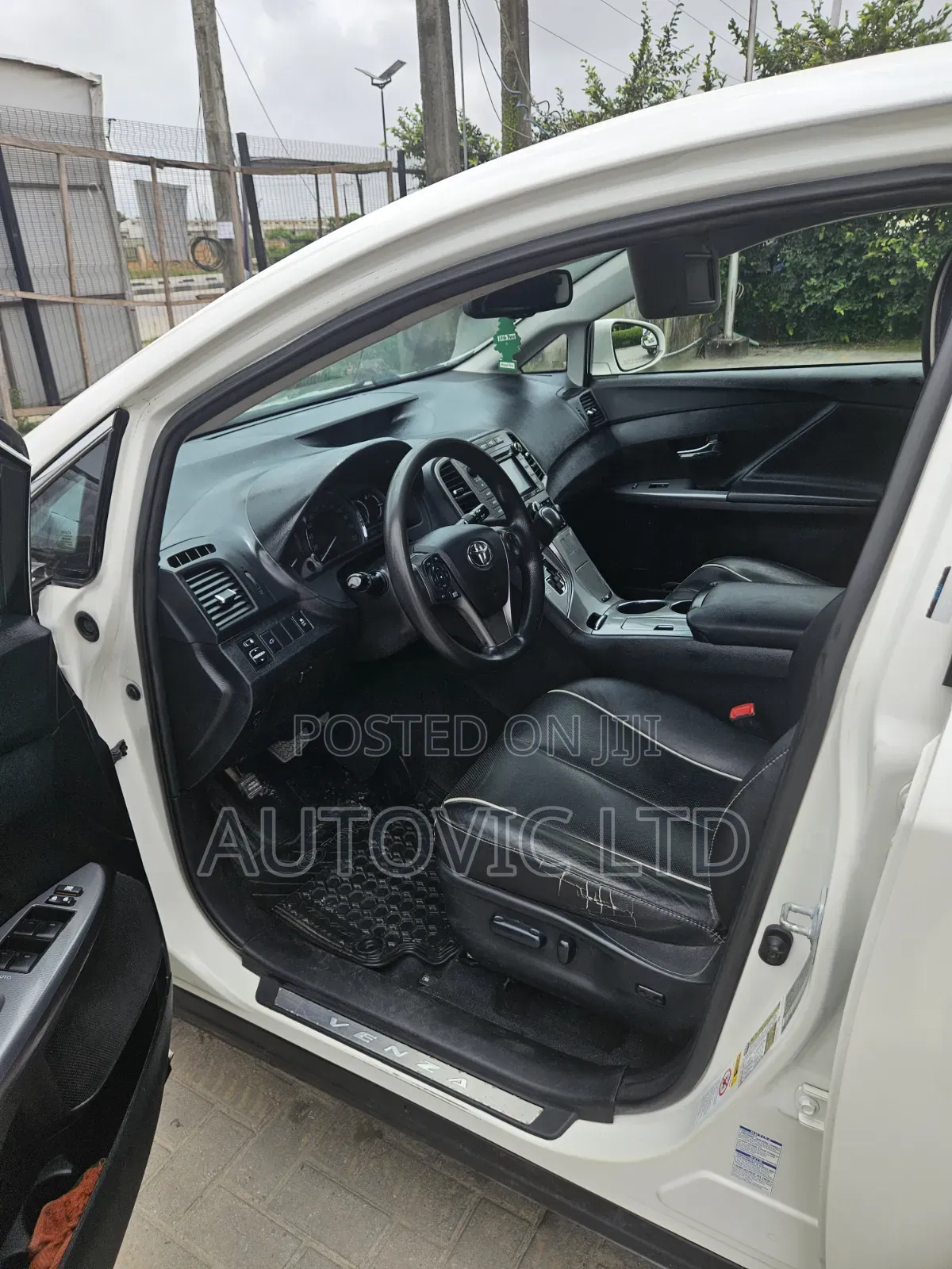 Toyota Venza 2015 White
