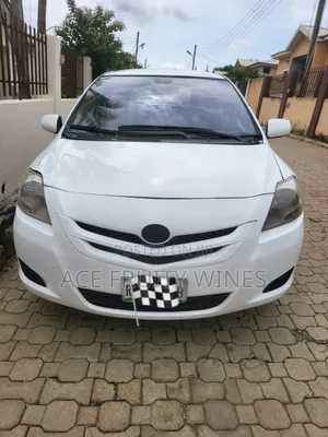 Toyota Yaris 2008 White
