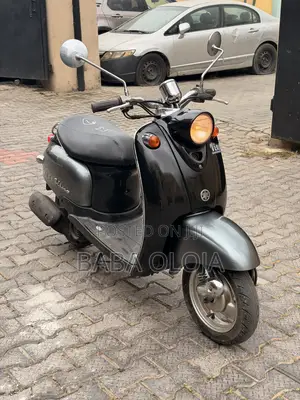 Yamaha 2011 Black