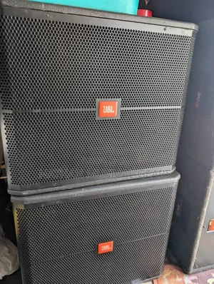 JBL SRX718S Single 18" Subwoofer a Pair .