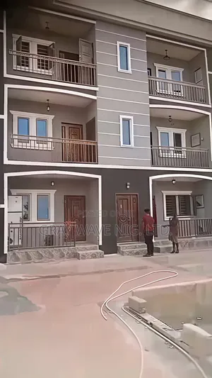 2bdrm Block of Flats in Awka for sale