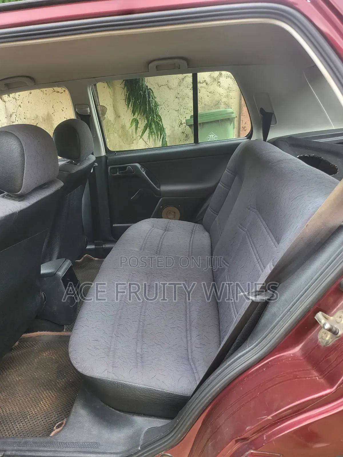 Volkswagen Golf 1998 Red