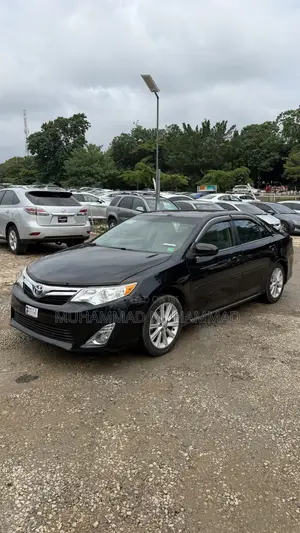 Toyota Camry 2014 Black