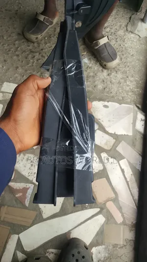 Radiator Plastic and Side Plastic for Highlander 2015