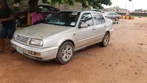 Volkswagen Vento
