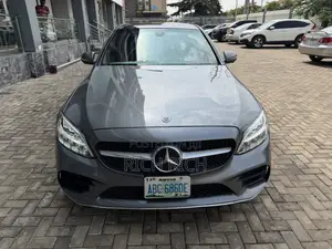 Mercedes-Benz C300 2020 Gray