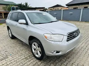 Toyota Highlander Limited 2010 Silver
