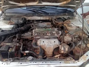 Honda Accord 2000 Silver