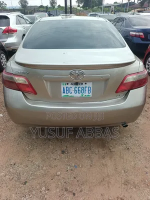 Toyota Camry 2008 Gold