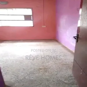 3bdrm Block of Flats in Ifako-Gbagada for rent