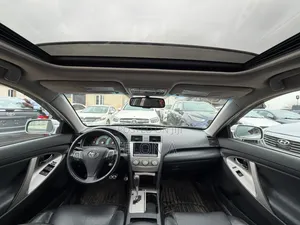 Toyota Camry 2010 Silver