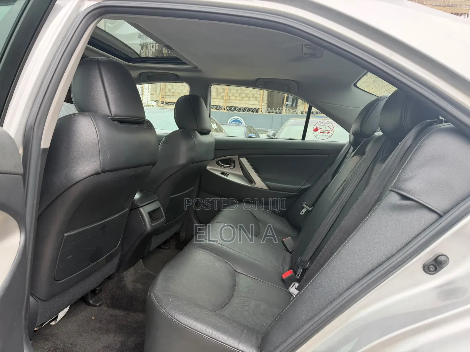 Toyota Camry 2010 Silver