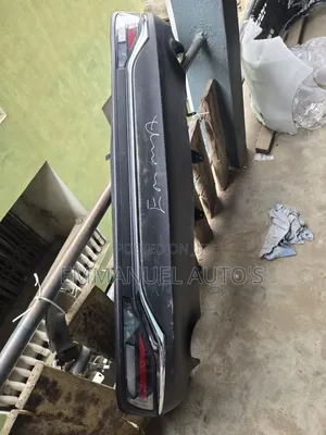 Venza 2021 Rear Bumper Down Cover