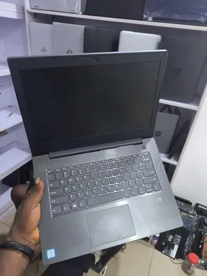 Laptop Lenovo V330 8GB Intel Core i5 SSD 256GB
